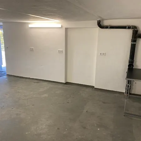 Апартаменты Boardinghaus Bergstrasse 24 Eg Кобург